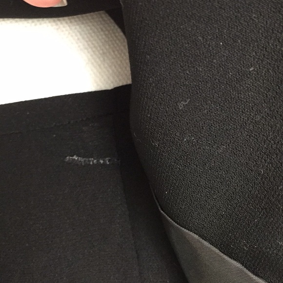 Le Suit Skirt Set - Picture 6 of 7